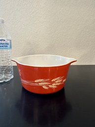 PYREX AUTUMN HARVEST WHEAT BOWL TABBED HANDLES