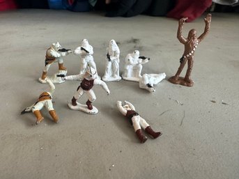 Lot Of Mini Metal Star Wars Figures