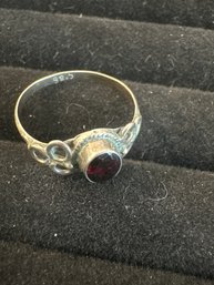Sterling Silver Ring Purple Stone 2.40 Grams Size 7