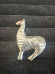 Vintage 950 Peruvian Peru Sterling Silver Llama Alpaca Brooch Pin Red Eyes 8.8 Grams