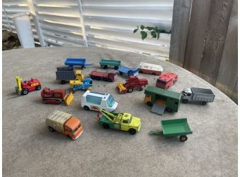 Lot Of 17 Vintage Matchbox Lesney Toy Trucks & Farm Equipment