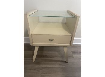 Vintage Mid Century Nightstand