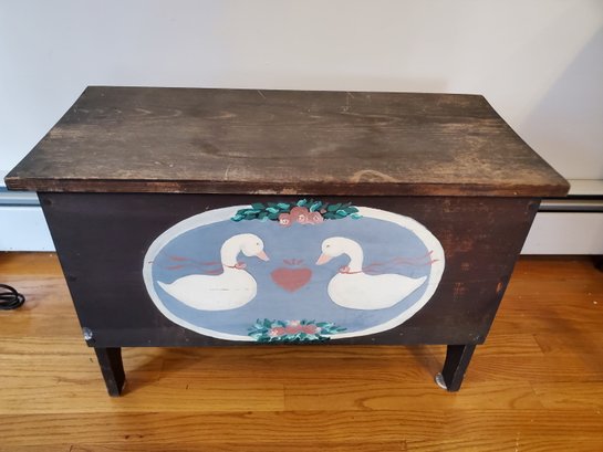 Vintage Wooden Storage Chest Bench With Hand Painted Ducks In Front