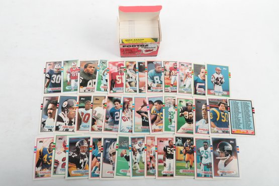 1989 Topps Traded Football Complete Set With Deion Sanders Rc Barry Sanders Rc Troy Aikman Rc