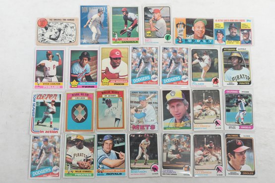 Lot Of Vintage Baseball Cards With Stars Carlton Brett Ryan More