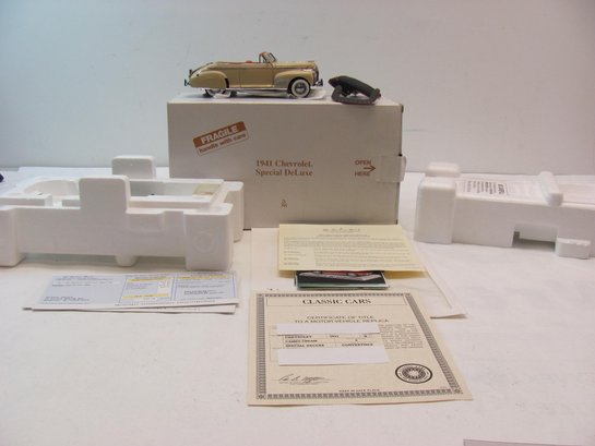 Danbury Mint Classic Cars 1:24 Scale 1941 Chevy Deluxe With  COA