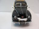 Danbury Mint Classic Cars 1:24 Scale 1942 Chrysler Town And Country With COA