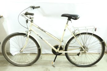 Vintage Aluminum Fuji Up Beat Hybrid Ladies Bike