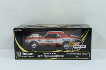 ERTL 1:18 Scale  BUTCH LEAL 1971 Plymouth Duster Commemorative #8