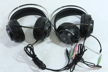 2 Pairs Of Gaming Headphones
