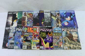Group Of Vintage Video Game Magazines Playstation & Game Informer