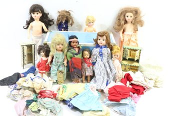 Large Group Of Vintage Dolls, Dols Case And Lots Of Clothes