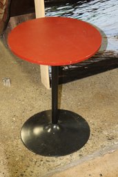 Small Round Table With Base