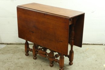 Antique Walnut Folding Drop Leaf Gate Leg Table With Drawer