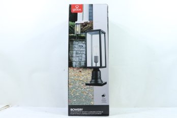 Globe Electric Bowery 1-Light Matte Black Outdoor Lamp Post Light Fixturee