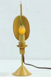 Vintage Tole Ware Leaf Table Lamp