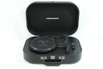 Crosley CR8009A-BK Discovery Bluetooth 3-Speed Suitcase Record Player Turntable