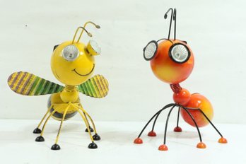 Pair Of Metal Garden Art Decoration Steel Red Ant & Bee Figurine With Solar Powered Led Lights