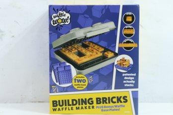 Waffle Wow Building Brick Electric Waffle Maker W/ 2 Construction Eating Plates New