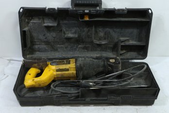 Dewalt DW304P 1-1/8' Stroke V.S. Reciprocating Saw