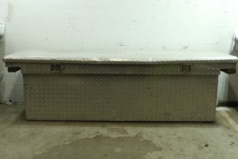 Large Diamond Plate Truck Box 70' Wide 21' Tall