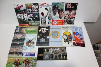 14 Baseball Media Guides From 1984 Including Yankees And Red Sox