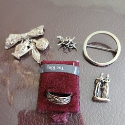 Lot Of Sterling Silver Small Brooches, Toe Ring And Charms