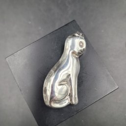Vintage Sterling Silver Cat Brooch - Mexico