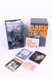 Dark Zone Tom Clancy's The Division 2 Action Figure Ps4 Game Plus Extras New Open Box