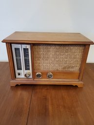 Zenith X-334 Radio