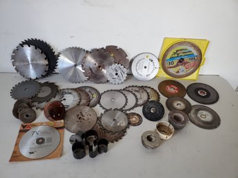 Group Of Various Sizes Saw Blades Mainly For Circular And Miter Saws