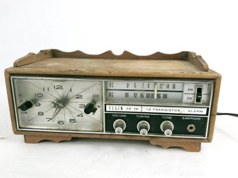 Vintage Elgin R-3000 Alarm Clock Radio