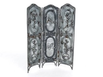 Vintage Filigree Miniature Dollhouse Room Divider