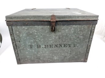 Large Galvanized Steel Locking Tool Chest 22' X19' X 15'