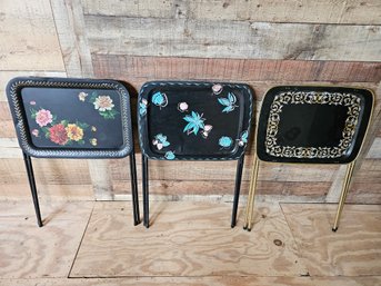 Group Of 3 Vintage MCM CAL-DAK Flower Painted Folding Tin Trays TV Tables