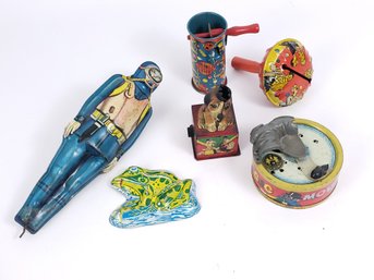 Great Group Of Vintage Tin Wind Up Toys