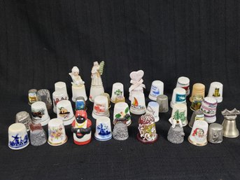 Mixed Lot Of Vintage Sewing Thimbles