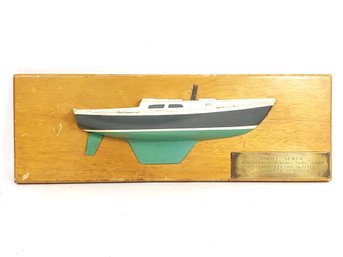 Yacht Senta Model A. Howard Fuller Trophy 1968