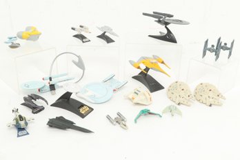 Grouping Of Mixed Star Trek Figures & Ships