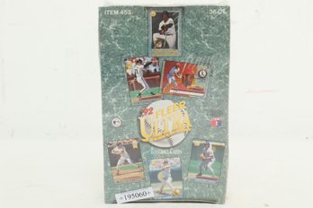 1992 Fleer Ultra Baseball Foil Pack Sealed Box, Series 1