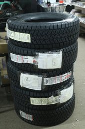 Bridgstone Blizzak DM-V2 (5) Tires 235/70R16