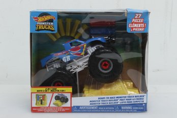 Hot Wheels Monster Trucks 2-in-1 Case Ready-To-Race Monster Truck Builder