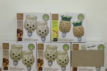 5 New D'Eco Electric Wax & Oil Warmers (Owls & Pineapples)