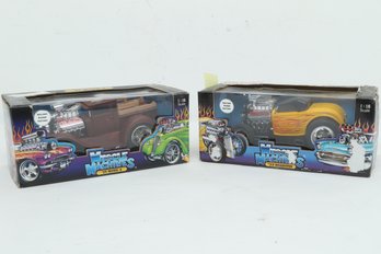 2 Muscle Machines 1:18 Scale Die Cast Cars: '32 Roadster & '20 Model A