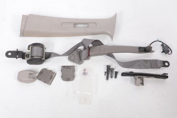 01-04 Jeep Grand Cherokee Drive Gray Seat/ Shoulder Belt W/buckle