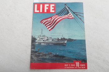 JuLY 2,1945 LIFE Magazine  Eisenhower At The Polo Grounds