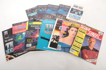 Grouping Of Vintage Star Trek Books & Publications