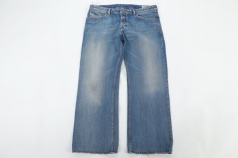 Pair Of Vintage Men's Diesel Zaghor Jeans 36 X 32