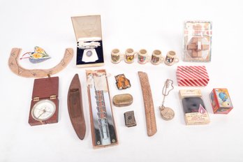 Group Of Vintage Small Collectibles
