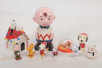 Vintage Peanuts/Charlie Brown Lot Of Figures (Plastic & Ceramic)